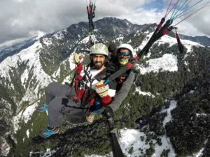 Paragliding Escape