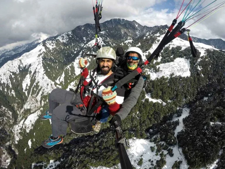 Paragliding Escape