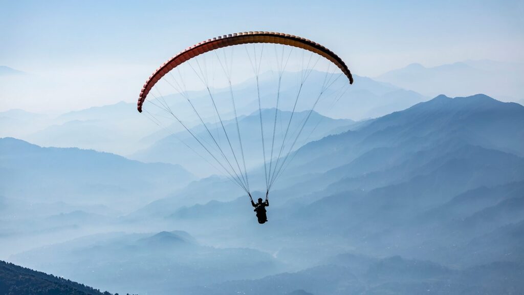 Paragliding Escape